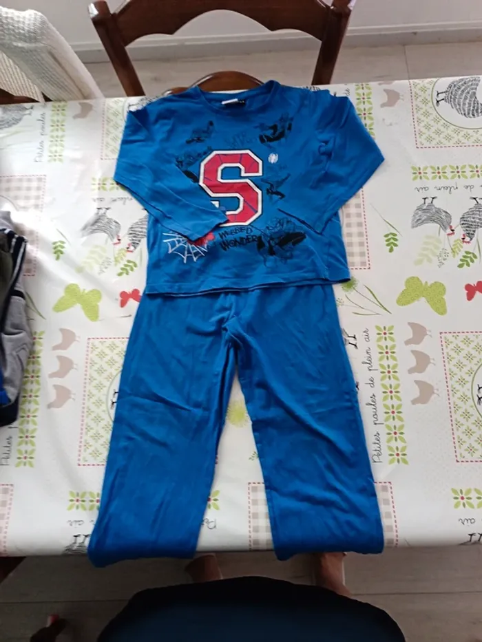 Pyjama Spider-Man taille 4 ans