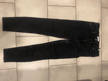 Jean noir Zara 42