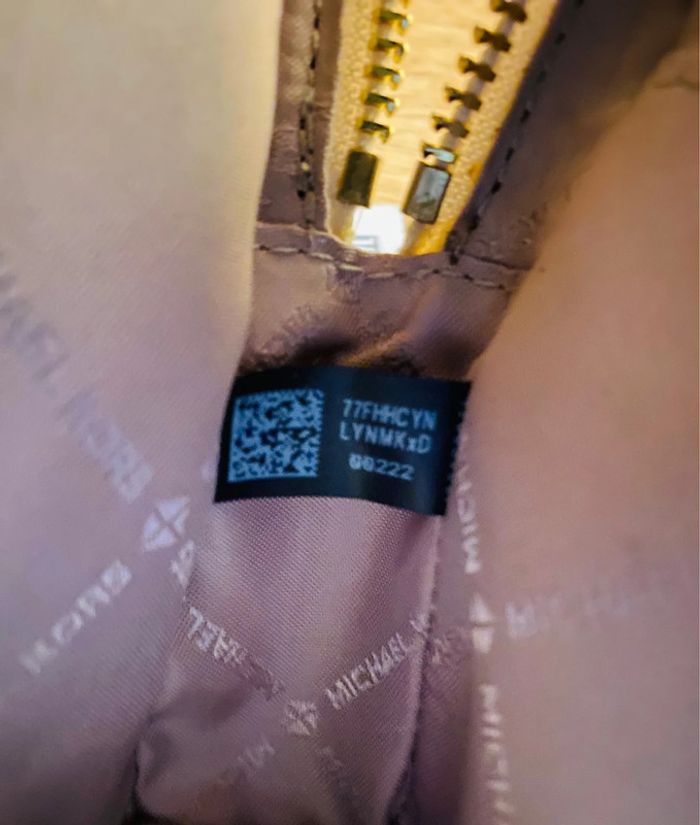 Michael Kors Jet Set Item 👜 - photo numéro 10