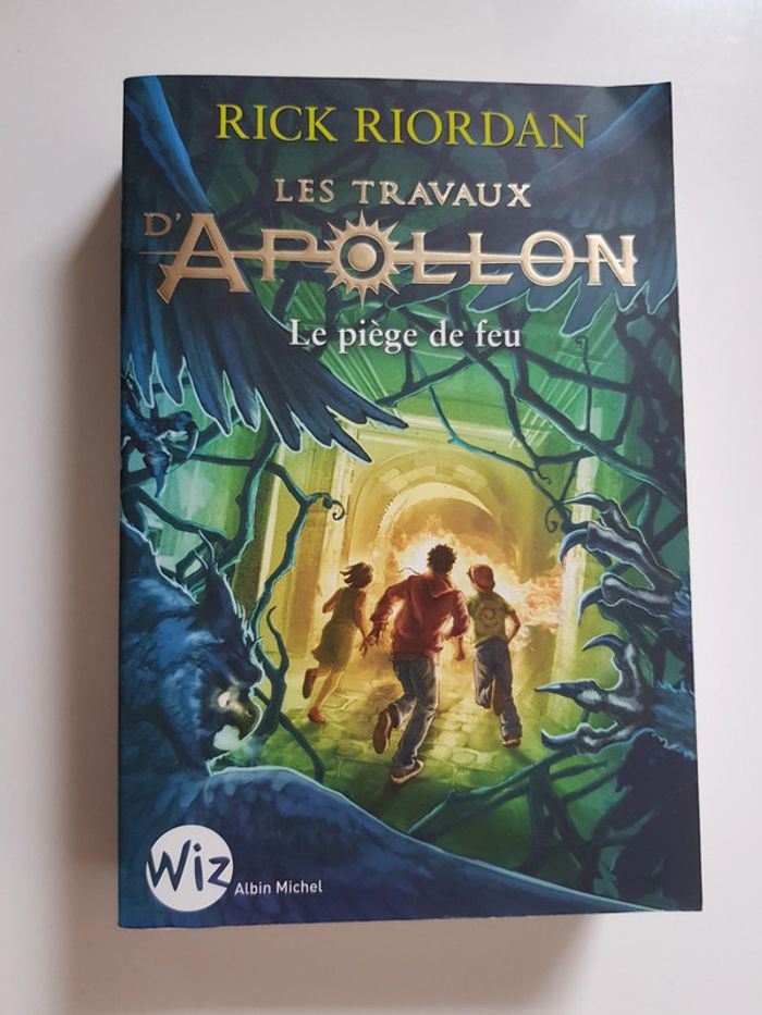 Rick Riordan (Écrivain) Les Travaux d'Apollon, Tome 3 : Le Piège de feu - photo numéro 2