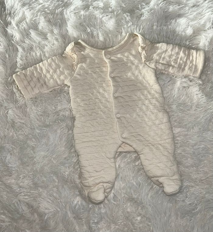 Pyjama tape à l’oeil