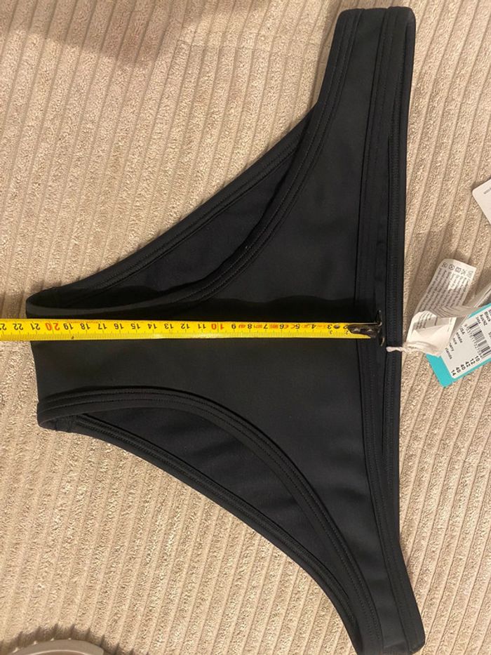 Bas de maillot de bain taille 40 - photo numéro 4