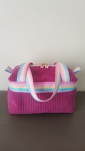 Trousse de toilette en velours rose fait main 