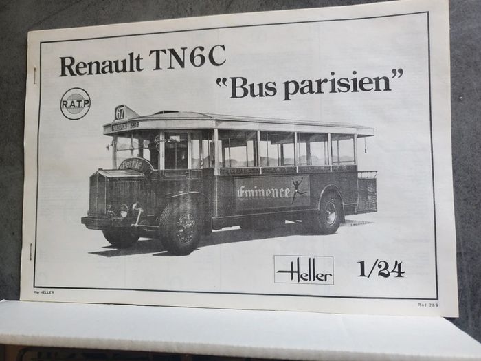 Vends bus Renault vintage au 1/24. - photo numéro 2