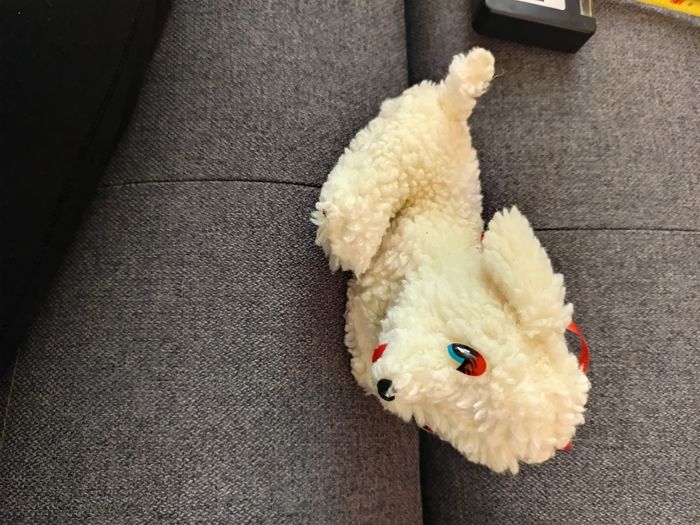 Peluche mouton 🐑 couché