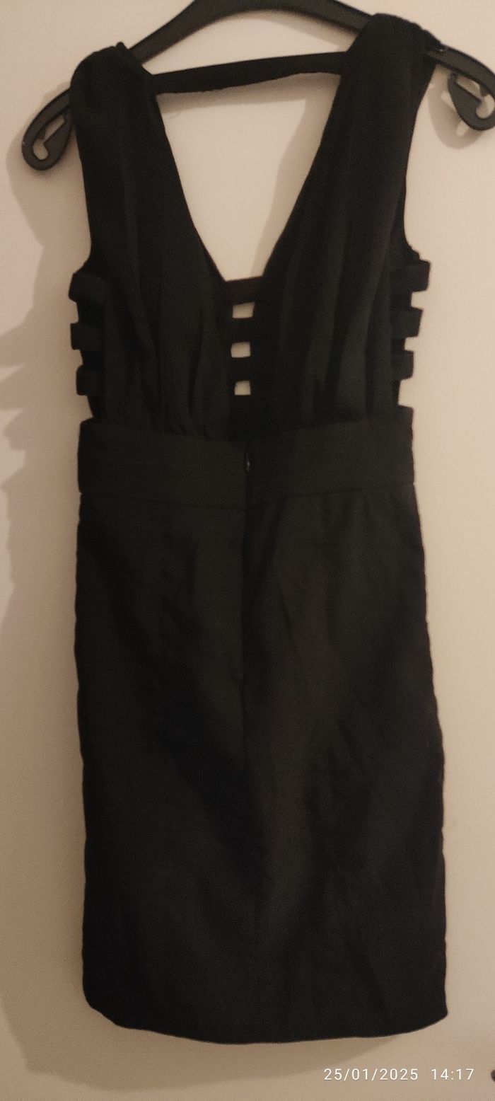 Robe - photo numéro 3