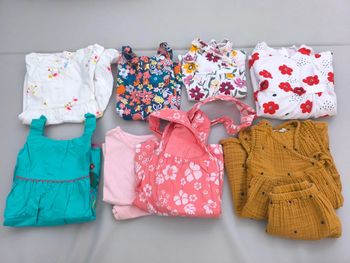 Lot de 7 robes été neuves