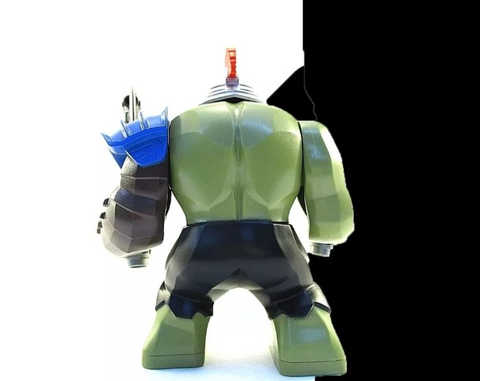 LEGO Marvel Hulk Ragnarok - photo numéro 2