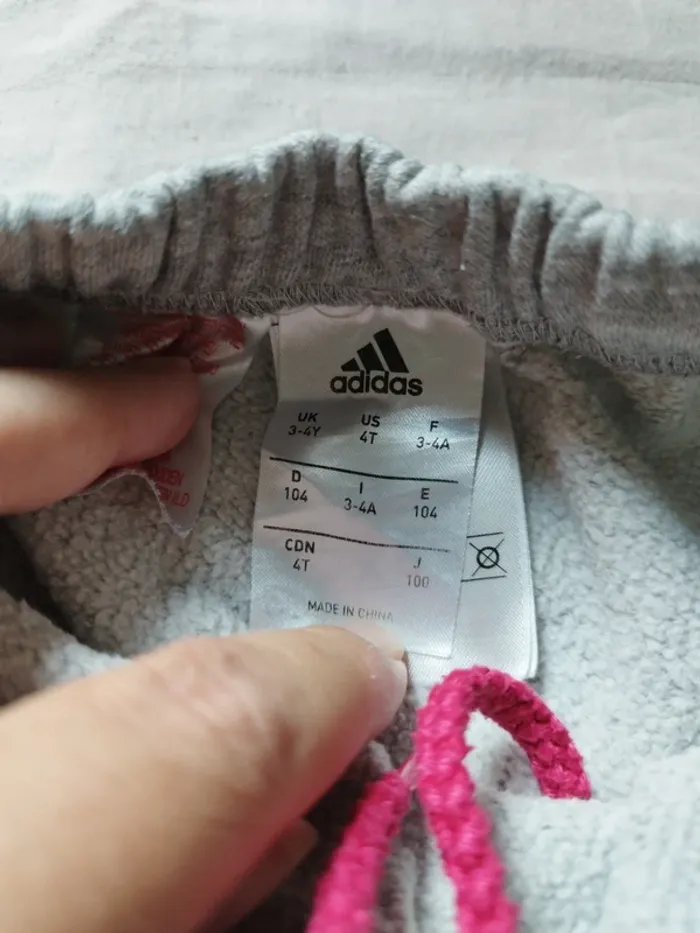 Jogging adidas 3/4 ans - photo numéro 2