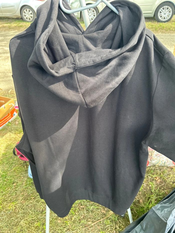 Sweat capuche - photo numéro 4