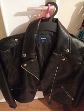 Blouson noir