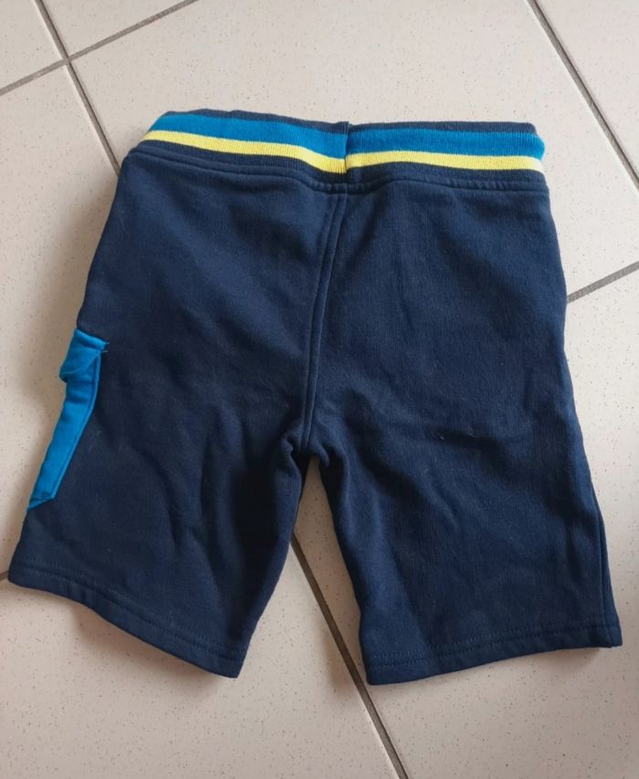 Short garçon 4 ans - photo numéro 2