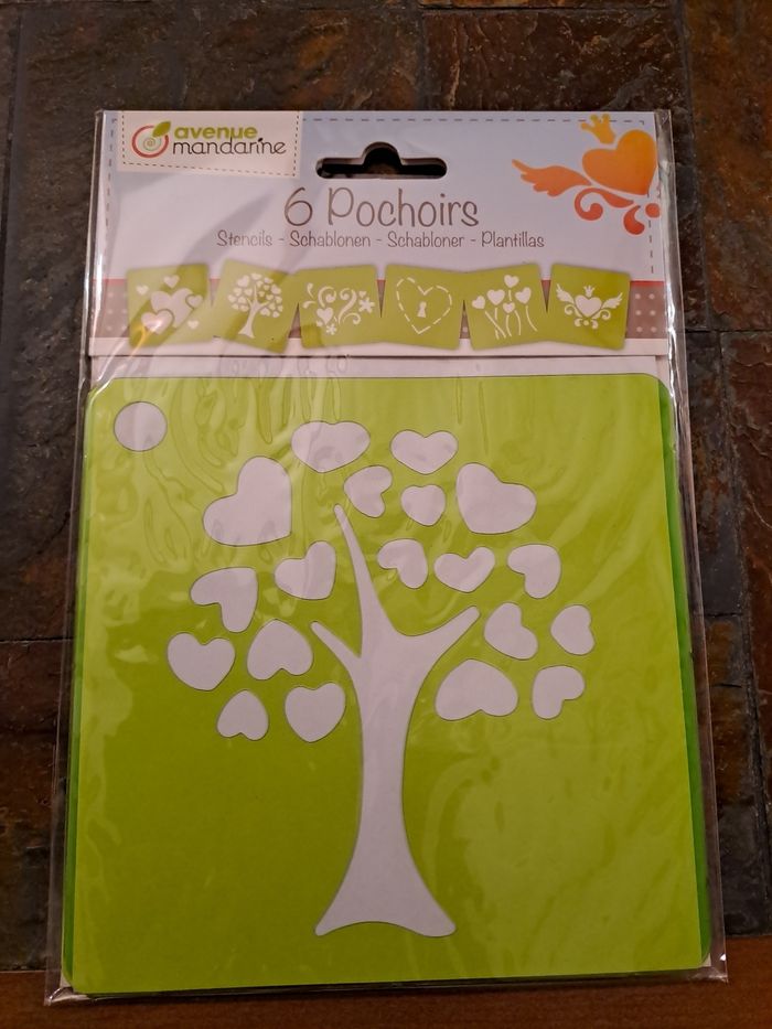 6 pochoirs cœurs NEUF