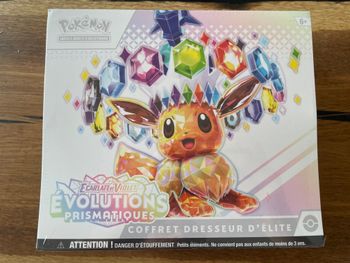 Pokémon - Coffret Dresseur d'Élite (ETB) EV08.5 Évolutions Prismatiques FR 8.5