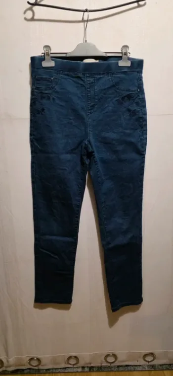 Pantalon T 40 L