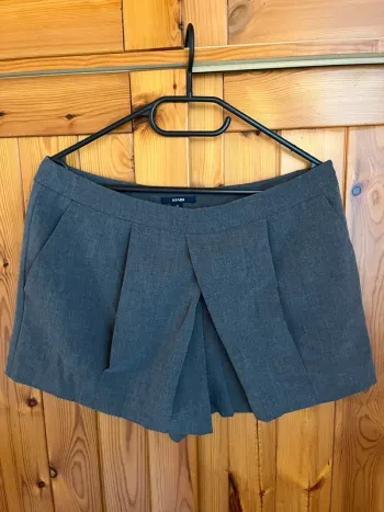 Short gris Kiabi Taille 38