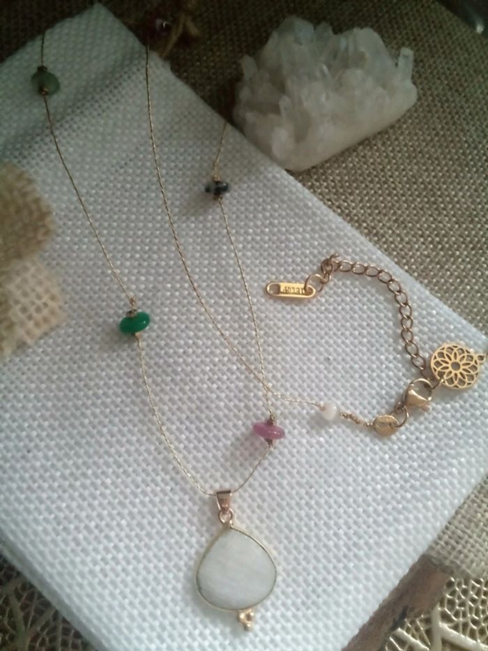 Collier sautoir avec pierres naturelles semi précieuses - photo numéro 3