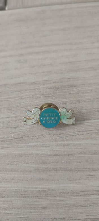 Pin's Petit caprice à deux