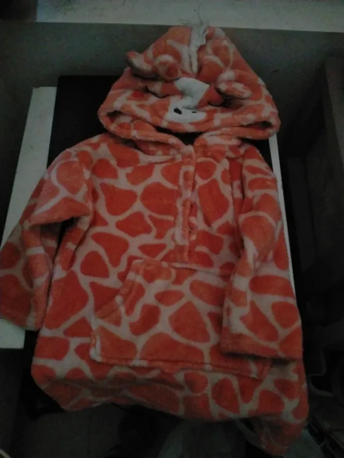 Sweat capuche 2/3 ans 98 cm