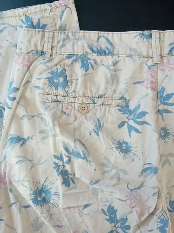 Jeans en taille 42 de chez Camaïeu - photo numéro 3