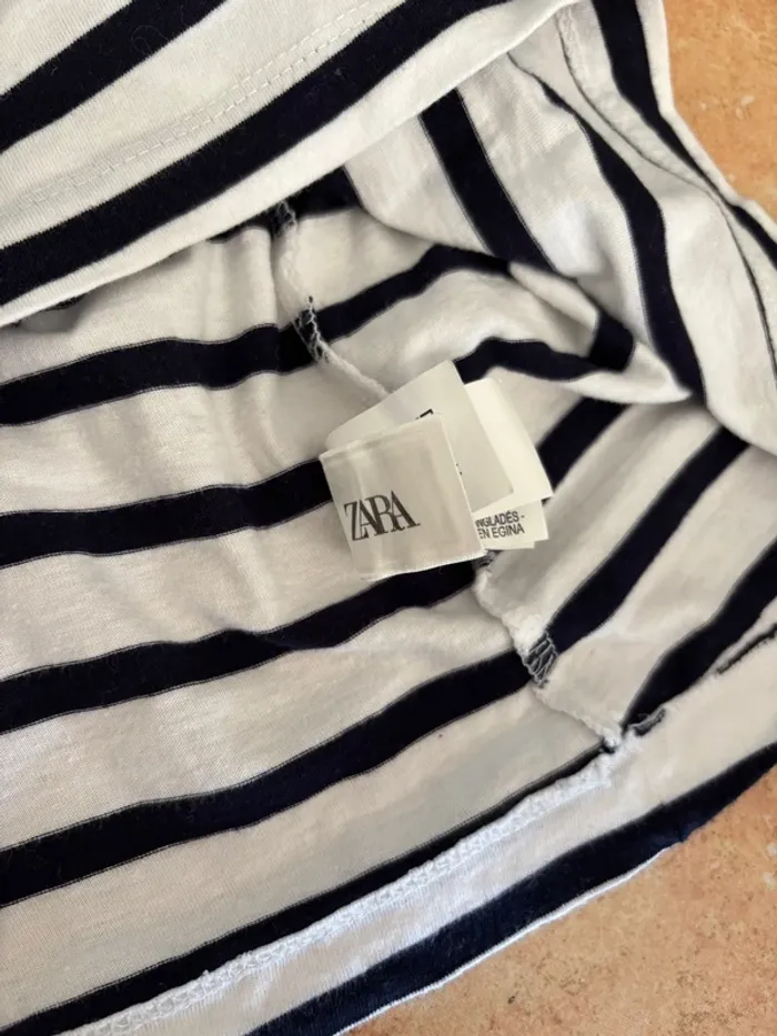 Tee shirt Zara à rayures - photo numéro 3