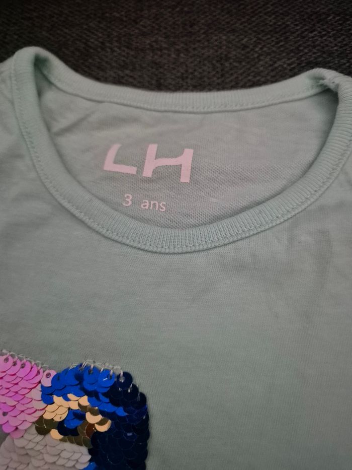 Short + tee shirt 3ans - photo numéro 3