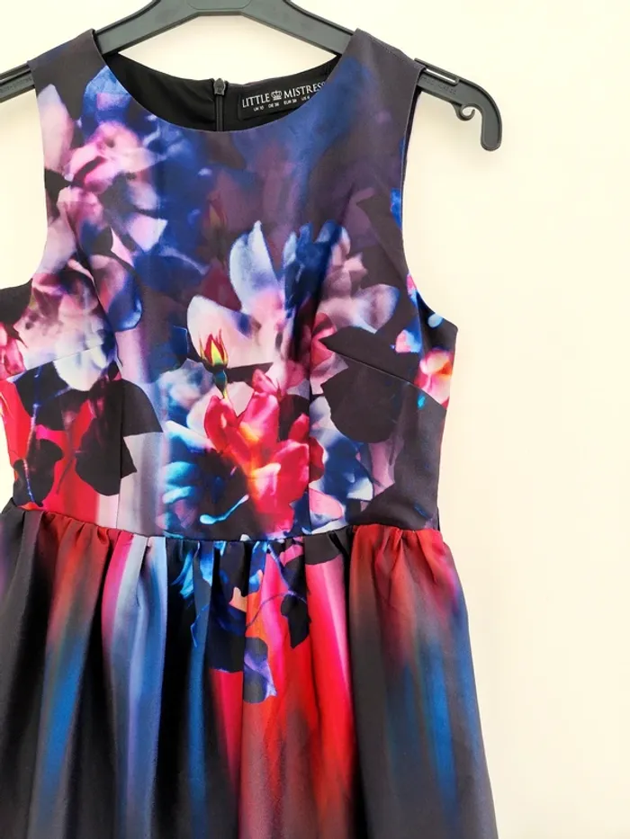 Belle robe de cocktail Little Mistress noire motif fleuris 36 parfait état - photo numéro 6