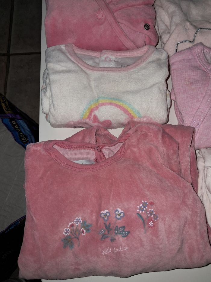 Lot de pyjama bébé 6 mois fille - photo numéro 2