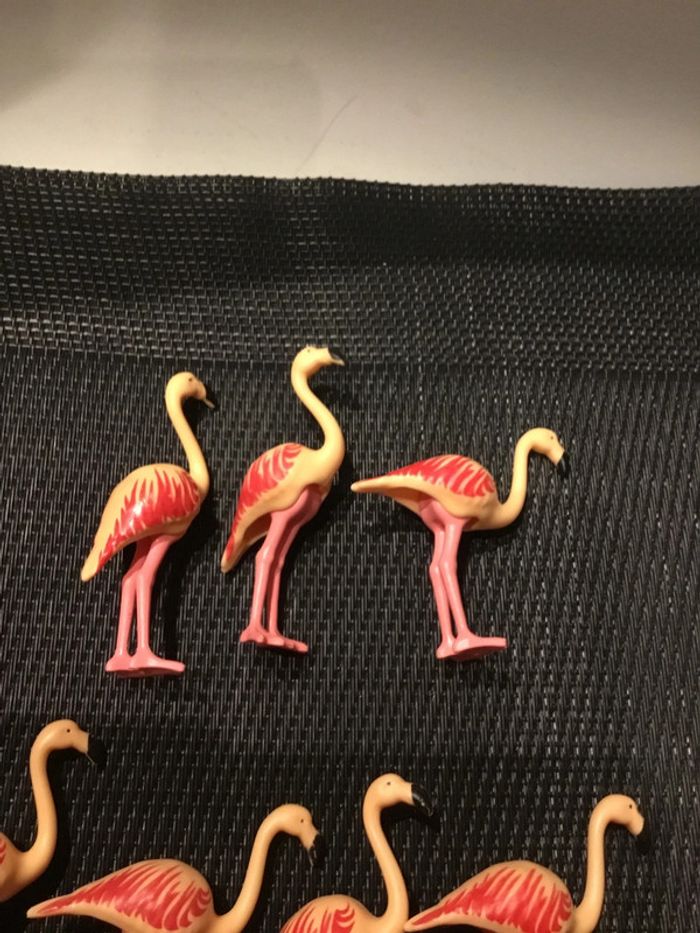 Playmobil lot 7 figurines flamants roses Wiltopia avec socle très bon état comme neuf - photo numéro 8