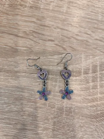 Boucles d'oreilles violette