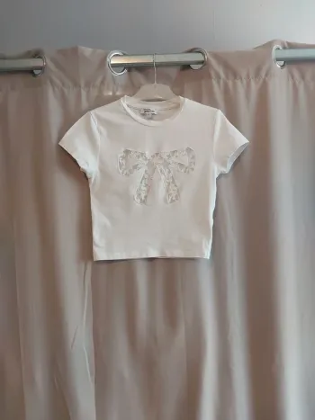 T shirt jennyfer xs