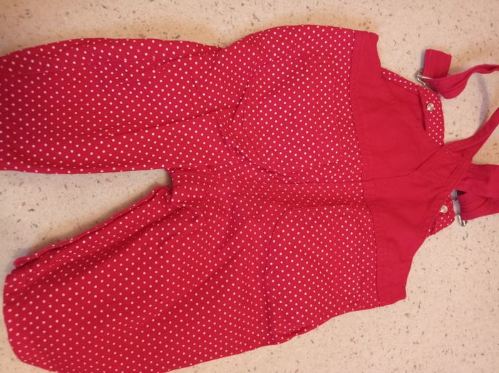 Salopette rouge - photo numéro 4