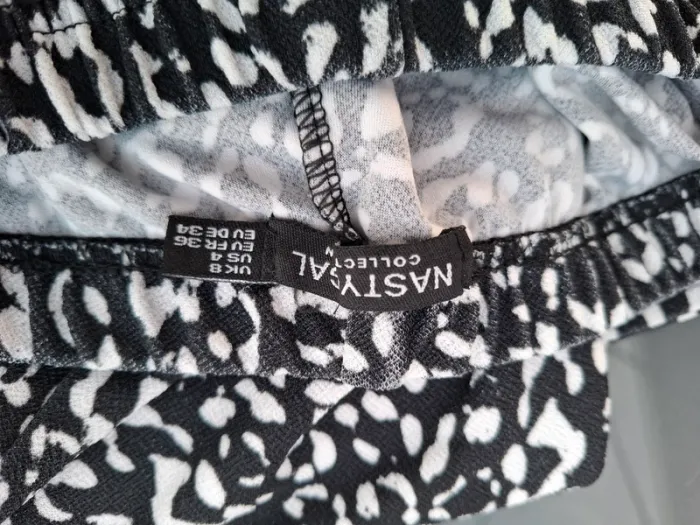 Pantalon Nasty Gal taille 36 - photo numéro 2