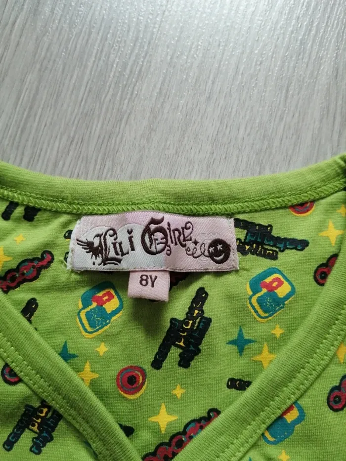 Tee-shirt vert avec boutons à motifs / lili girl / (8ans) - photo numéro 2