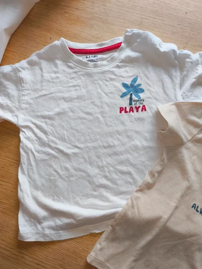 Lot de deux t-shirts Kiabi 18 mois excellent état - photo numéro 3