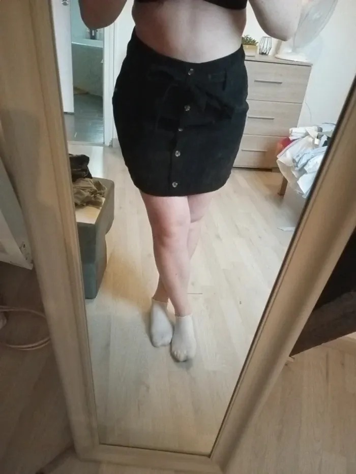 Short noir velour