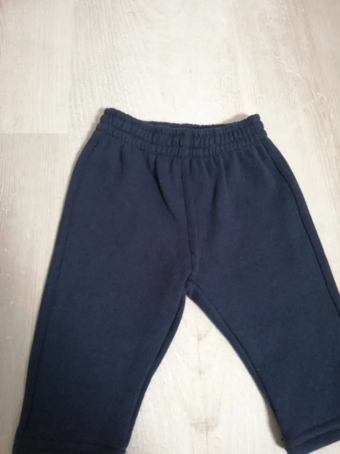 Pantalon jogging bleu marine 3 mois - photo numéro 2