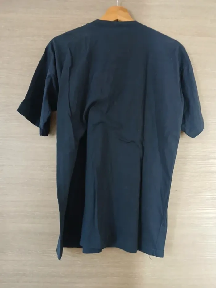 Tee-shirt souvenirs - photo numéro 3
