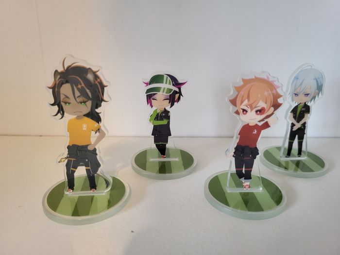 Twisted wonderland lot de 6 figurines stand acrylic 2d - photo numéro 2