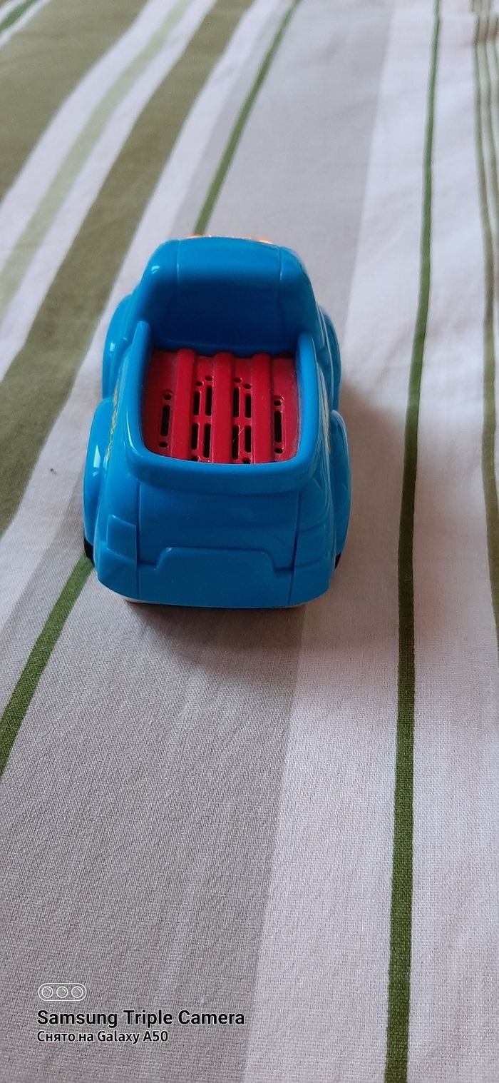 La voiture chante et parle - photo numéro 4