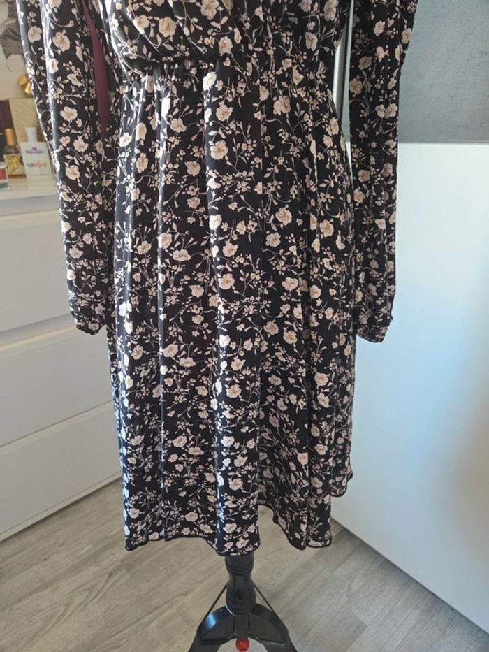 Robe a Fleur 🌸 de chez shein en taille S - photo numéro 3