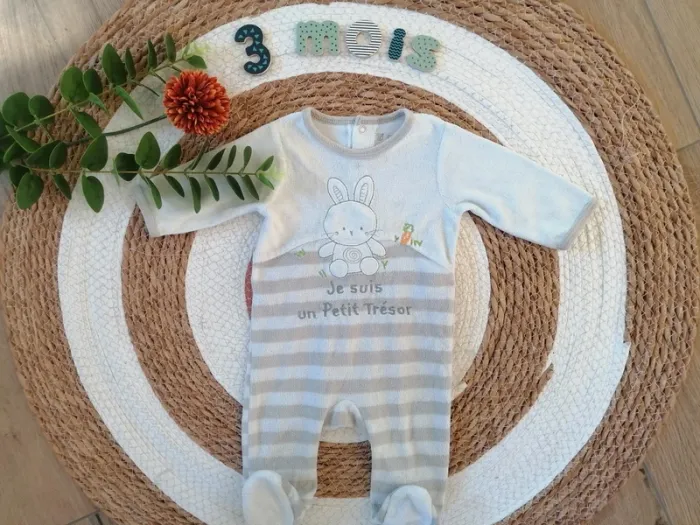 Lot de 5 pyjamas une pièce en velours - 3 mois - photo numéro 2