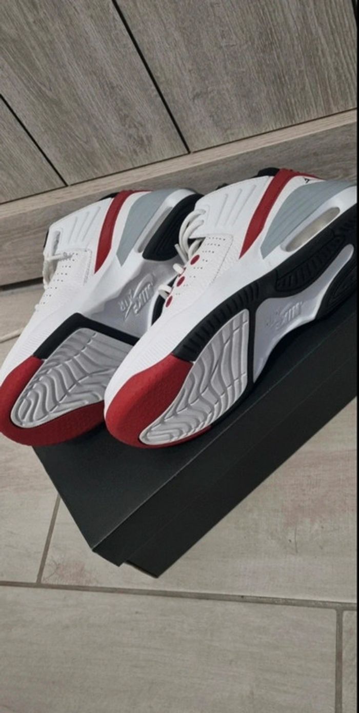 Basket Jordan nike air taille 39 - photo numéro 5