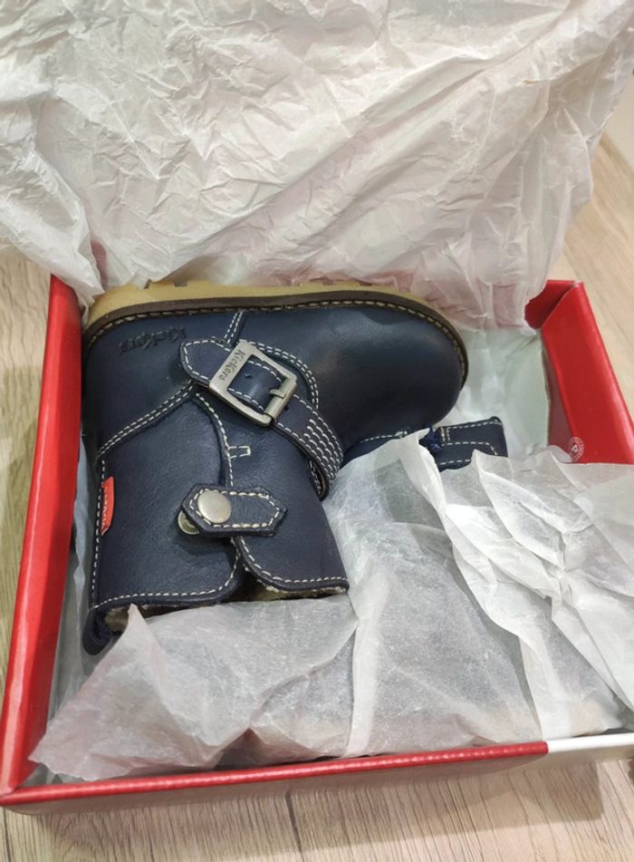 Bottines bleu marine kickers 20 neuves - photo numéro 5