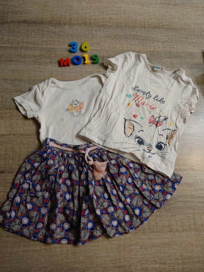 Jupe + tee shirt + body - 3ans