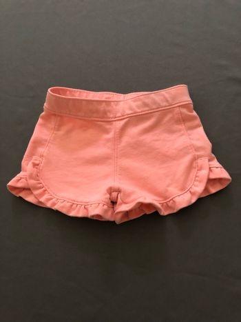 Vend short taille 2 ans