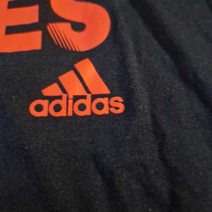 T-shirt Adidas taille S - photo numéro 3