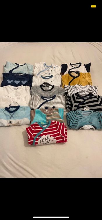 Lot 3 mois pyjamas