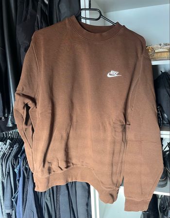 Sweat Nike marron 