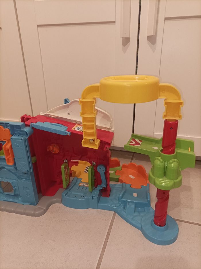 Maxi caserne de pompiers VTech - photo numéro 9